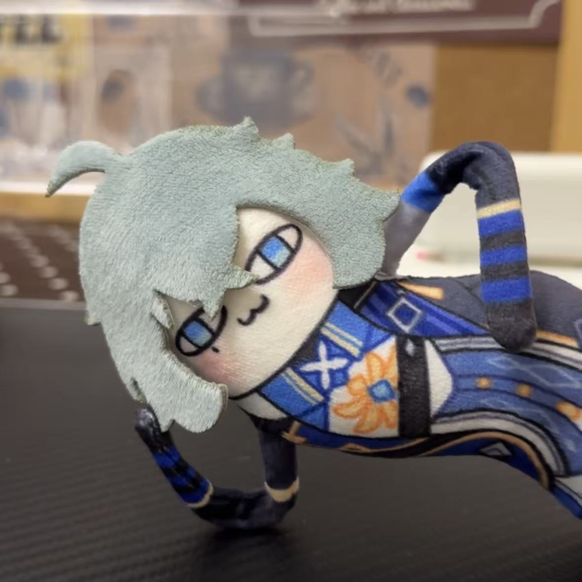 Brinquedos de Pelúcia Engraçad - Cosplay Plushie Prop avaliação e preço