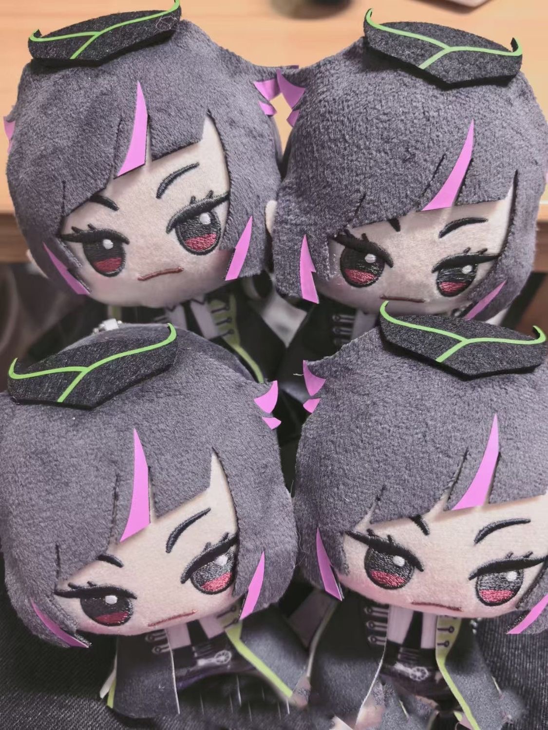 Boneco de Pelúcia Torcido de 1 - Cosplay Plushie Prop avaliação e preço